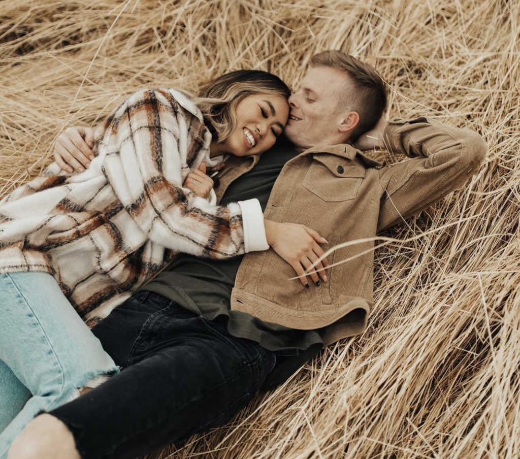 What to Wear for Fall Engagement Photos